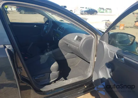 2012 Volkswagen Jetta 2.0L S from USA, damaged, VIN 3VW1K7AJ2CM390239